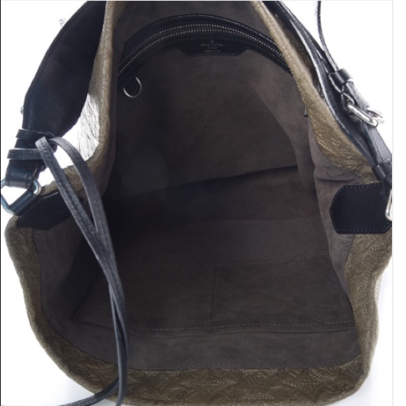 💎CELEBRITY💎 lambskin RARE Louis Vuitton - Picture 7 of 14